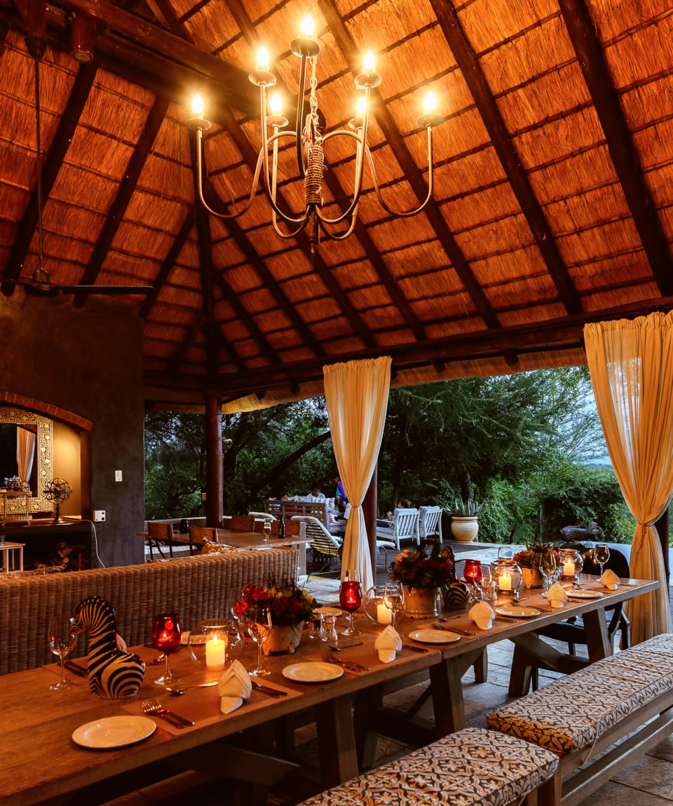 Khaya Ndlovu Manor House - Outdoor Dining Area, Bar & Lounge 3